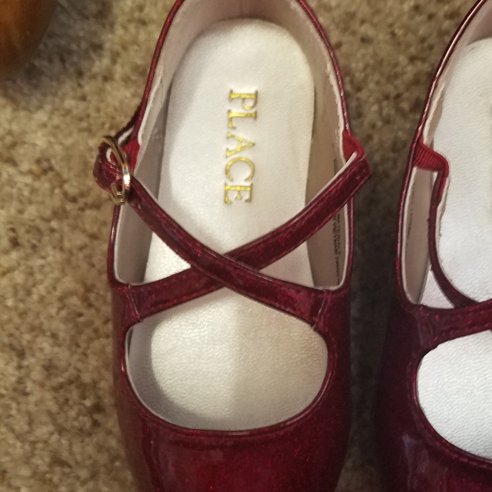 Shoes toddler size 6